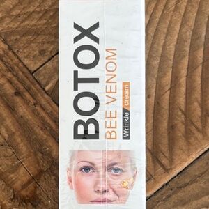 BNIB Bee Venom Wrinkle Cream | Botox Alternative | Collagen Boosting Skincare